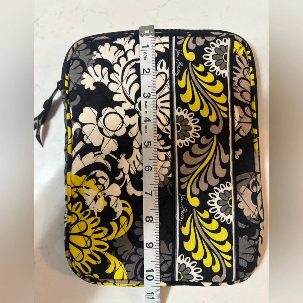 Vera Bradley Tablet Case - Baroque